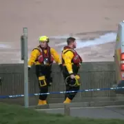 Major Search Off Withernsea Coast as Family Feared Missing in Treacherous Sea