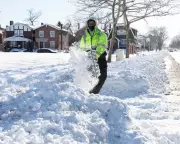 Major Winter Storm Causes Widespread Power Outages and Travel Chaos