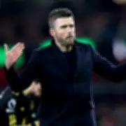 Manchester United Transfer News: Mainoo Contract Talks Paused as Carrick Hints at Late Moves