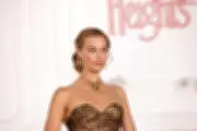 Margot Robbie Wears Elizabeth Taylor's Historic Necklace at Wuthering Heights Premiere