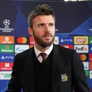 Michael Carrick's Man Utd Plan: Bruno Fernandes Role Change & Predicted Line-Up