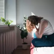 Millions of Brits Overlook Financial Abuse Red Flags in Relationships, Study Reveals