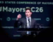 Minneapolis Mayor Frey Urges US Mayors to Confront Trump's 'Invasion'