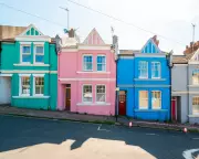 MPs Propose 'Buy the Supply' to Tackle Housing Crisis and Aid Landlords