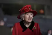 National Memorial to Queen Elizabeth II Unveils Final Standing Statue Design