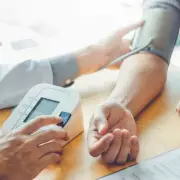 NHS Rolls Out Free Pharmacy Blood Pressure Checks for Over-40s in England