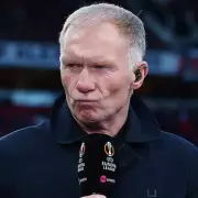 Paul Scholes Stands Firm in Martinez Row, Refuses Apology After War of Words