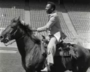 Pele's Horseback Entrance: A Symbol of Soccer's American Journey