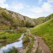Perfect Peak District Walk for Beginners: Dovedale's Scenic Six-Mile Route