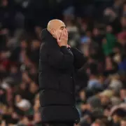 Premier League Title Race Heats Up: City's Late Slip Hands Arsenal Advantage