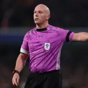 Referee Simon Hooper 'Devastated' by Controversial Man City Decision Ahead of Arsenal vs Man Utd Clash