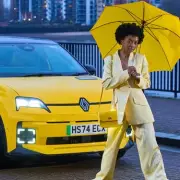 Renault's Bold R5 Sparks Colour Revolution as Brits Reject 'Beige-Washing'