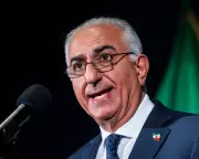 Reza Pahlavi Claims He Can Lead Iran's Transition as Regime Faces Collapse