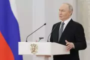 Russia Expels British Diplomat Over Spying Claims, Issues Stern Warning