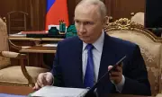 Russia Expels UK Diplomat Accused of Espionage, Threatens 'Mirror' Response