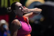 Sabalenka Sweeps Past Teenager Jovic in Scorching Australian Open Quarter-Final