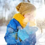 School Closures in England: The Official Rules on Cold Weather & Minimum Temperatures