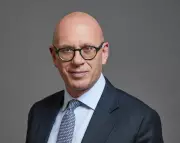 Shadow AG David Wolfson Recused from Ukraine Advice Over Abramovich Ties