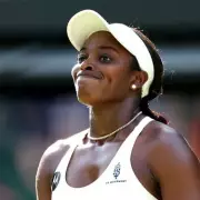 Sloane Stephens' Australian Open Sushi Snack Sparks Umpire Row and Code Violation