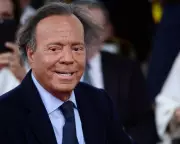 Spanish Prosecutors Dismiss Julio Iglesias Sexual Assault Complaint Over Jurisdiction