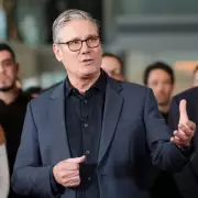 Starmer's Ex-Aide Slams 'Weirdness of Whitehall' as Reform UK Warning Issued