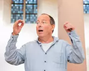 Stravinsky's Late Works Reborn: Daniel Reuss Leads Spellbinding New Recording