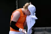 Tearful Fran Jones Retires Injured at Australian Open, Ending Grand Slam Bid