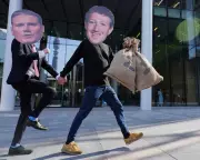 Tech Giants Met UK Ministers Over 600 Times in Two Years, Dwarfing Child Safety Access