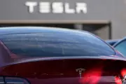 Tesla granted five-week extension in US self-driving probe