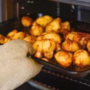 The 2-Minute Steam Dry Trick for Perfectly Crispy Roast Potatoes