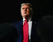 Trump Cites UK's 'Stupidity' Over Chagos as Reason for Greenland Bid