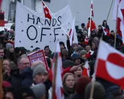 Trump Threatens 25% Tariff on UK & EU Allies to Force Greenland Sale