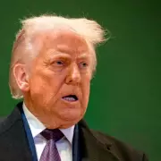 Trump's False Claims Follow Minnesota ICE Shooting as Protests Intensify