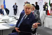 UK Refuses Greenland Negotiation as Trump Threatens Tariff War