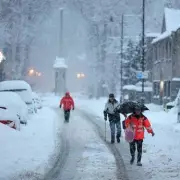 UK Snow Alert: 18-Inch Blizzard Hits Scotland, Amber Warning Issued