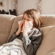 UKHSA Urges Public to Wear Face Masks as Winter Viruses Circulate