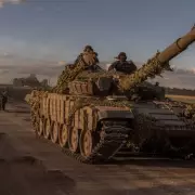 Ukraine Vows Offensive Strikes as Russia Plans 400,000-Troop Mobilisation