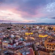 Valencia Holidaymaker's Fury Over Alleged Tourist Scams in Spanish City