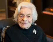 Vera Schaufeld MBE: Holocaust Survivor and Education Pioneer Dies at 95