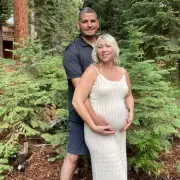 Woman, 43, Welcomes Twins After Ditching Vegan Diet Following 8 Miscarriages