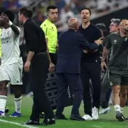 Xabi Alonso fumes as Simeone 'crosses line' in Vinicius Jr Super Cup row