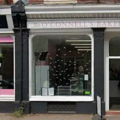 Bakery Owner's Fiery Response to 'Dishonest' One-Star Review Goes Viral