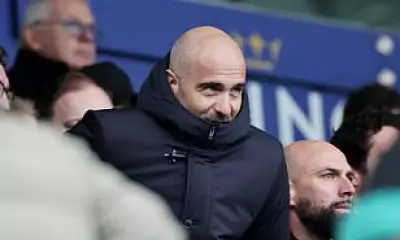 Enzo Maresca Emerges in Public After Chelsea Sacking at Leicester Match