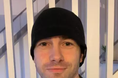 Firefighter's Widow Slams Three-Year Delay in Jenners Blaze Death Probe