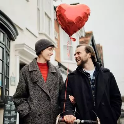 Gen Z Rejects Valentine's Grand Gestures for 'Relation-Sipping' Moments