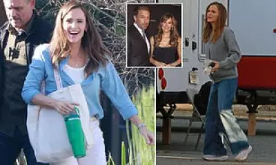 Jennifer Garner Multitasks on Film Set While Opening Up About Co-Parenting Challenges