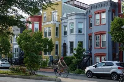 Mortgage Rate Drops to 4.2% Amid Economic Shifts and Bank Competition