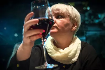 Red Wine and Cholesterol: The Science Behind Heart Health and Diet