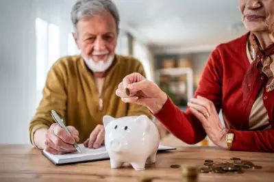 Retirement Crisis Deepens as Americans Hold Under $1,000 in Savings