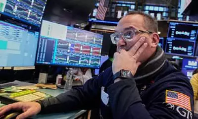 US Stocks Surge as Tech Recovers and Bitcoin Stabilises After Losses